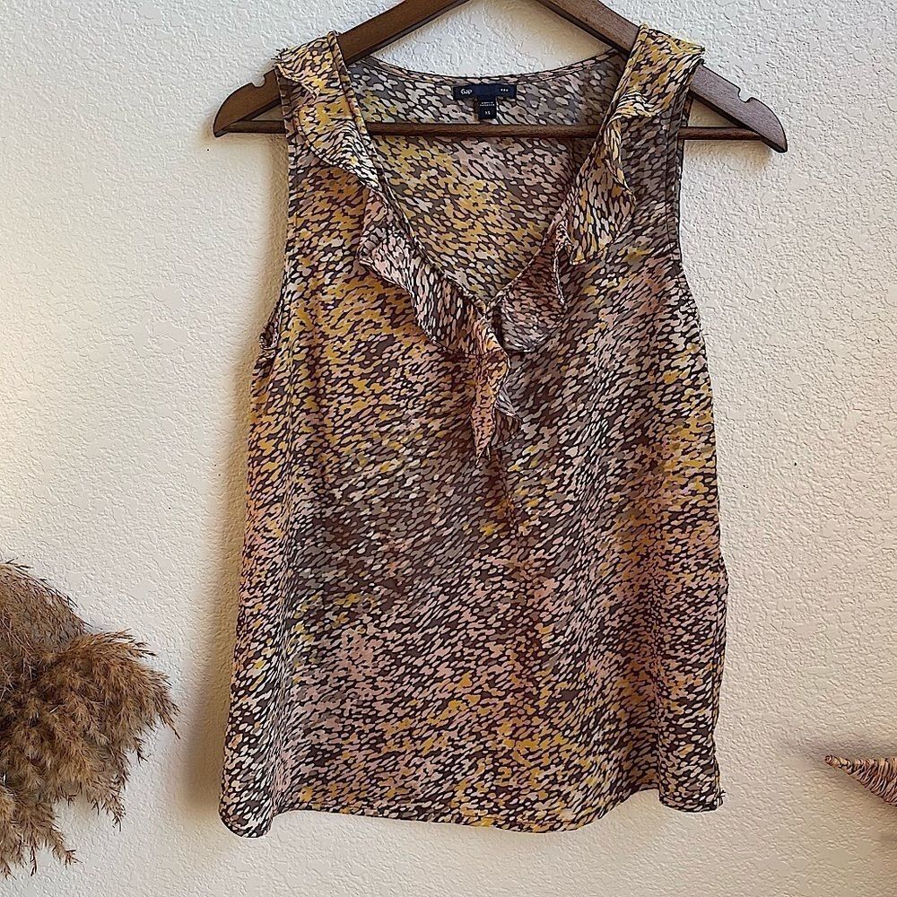 Gap Women Gray Sleeveless Blouse Ruffle accents